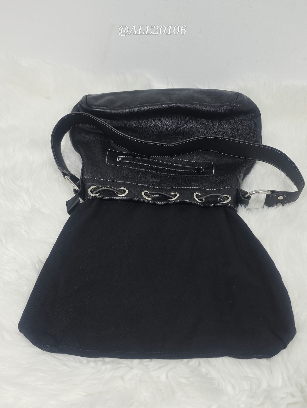 Harley-Davidson Black Leather Bucket Bag Drawstring Crossbody Purse - Picture 13 of 16